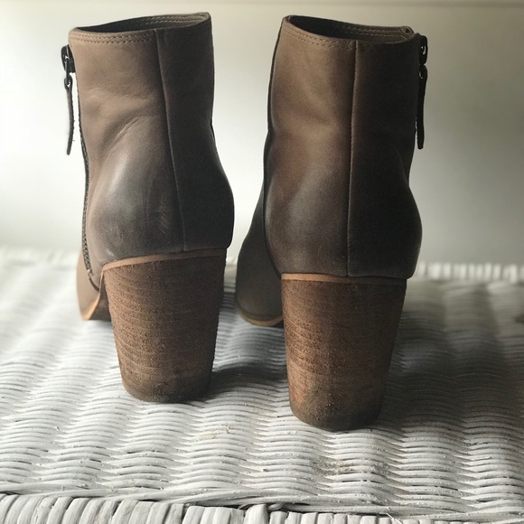 Genuine Leather Ankle Booties - Picture 4 of 4